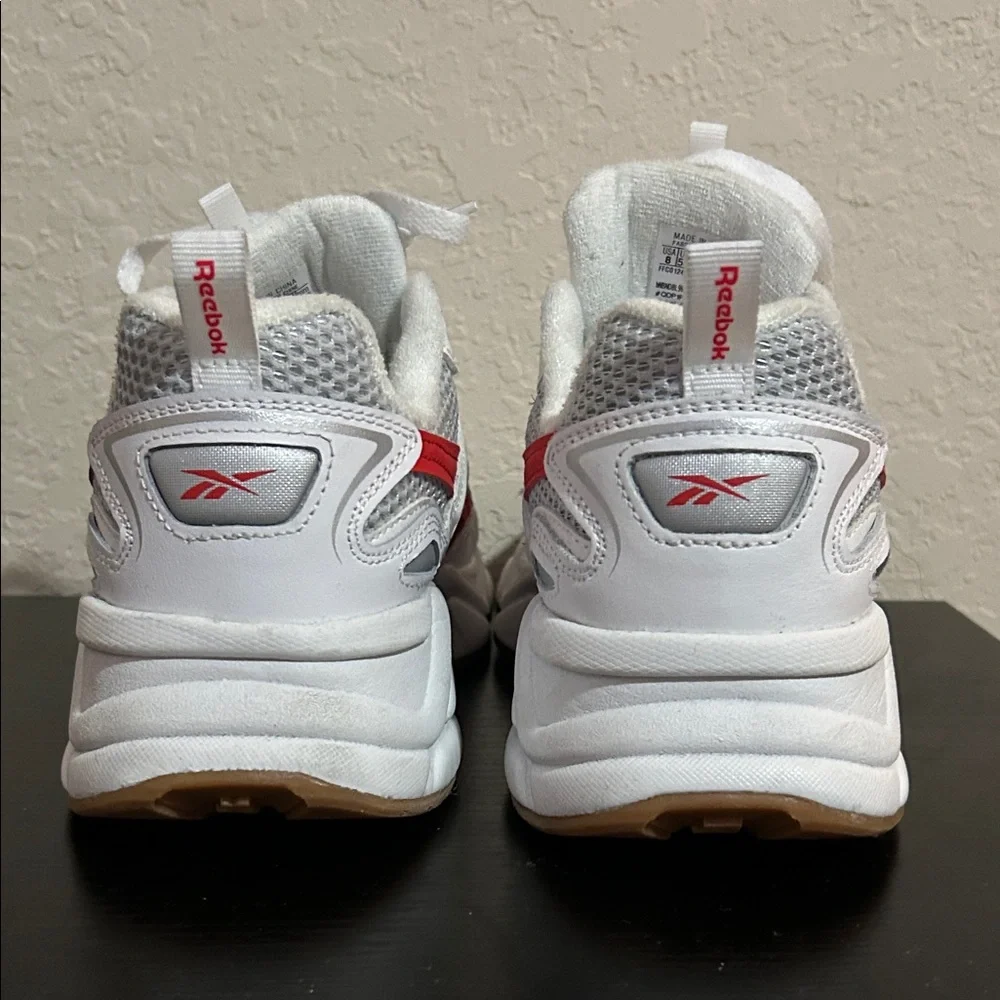 Reebok White Sneakers with Pink Accents and Gum Soles - Picture 4 of 5